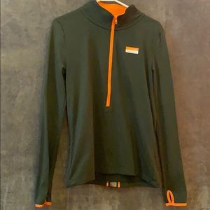 collared half zip up